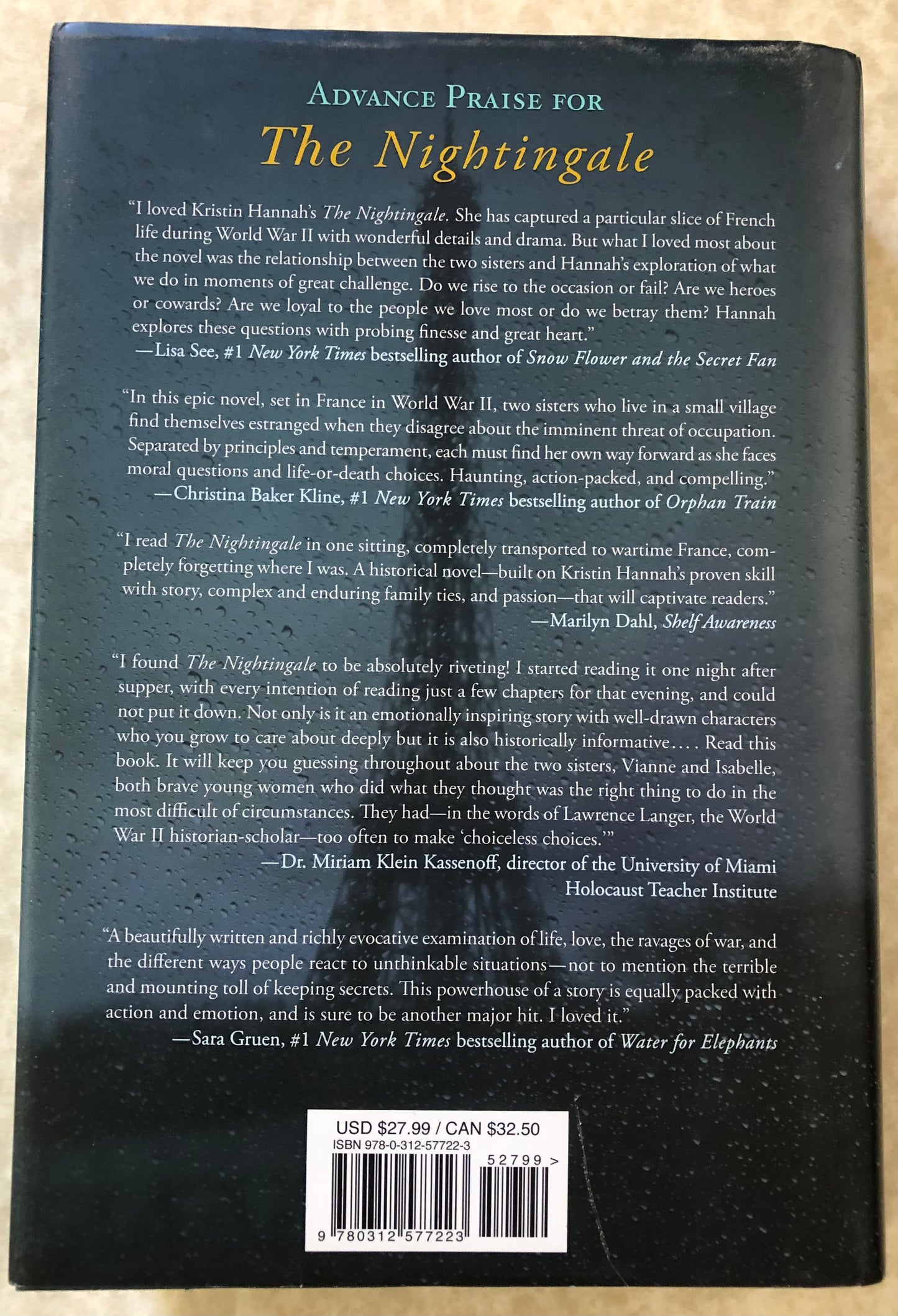 The Nightingale by Kristin Hannah