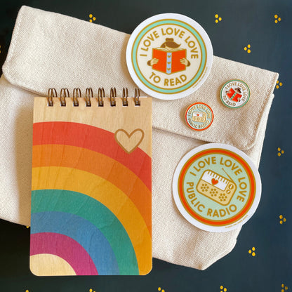 Love to Read Enamel Pin